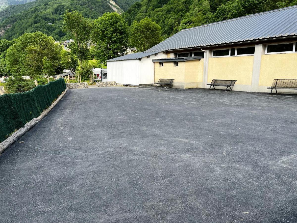 Bungalow Charmant A Cauterets Avec Vue Sur La Montagne Buitenkant foto